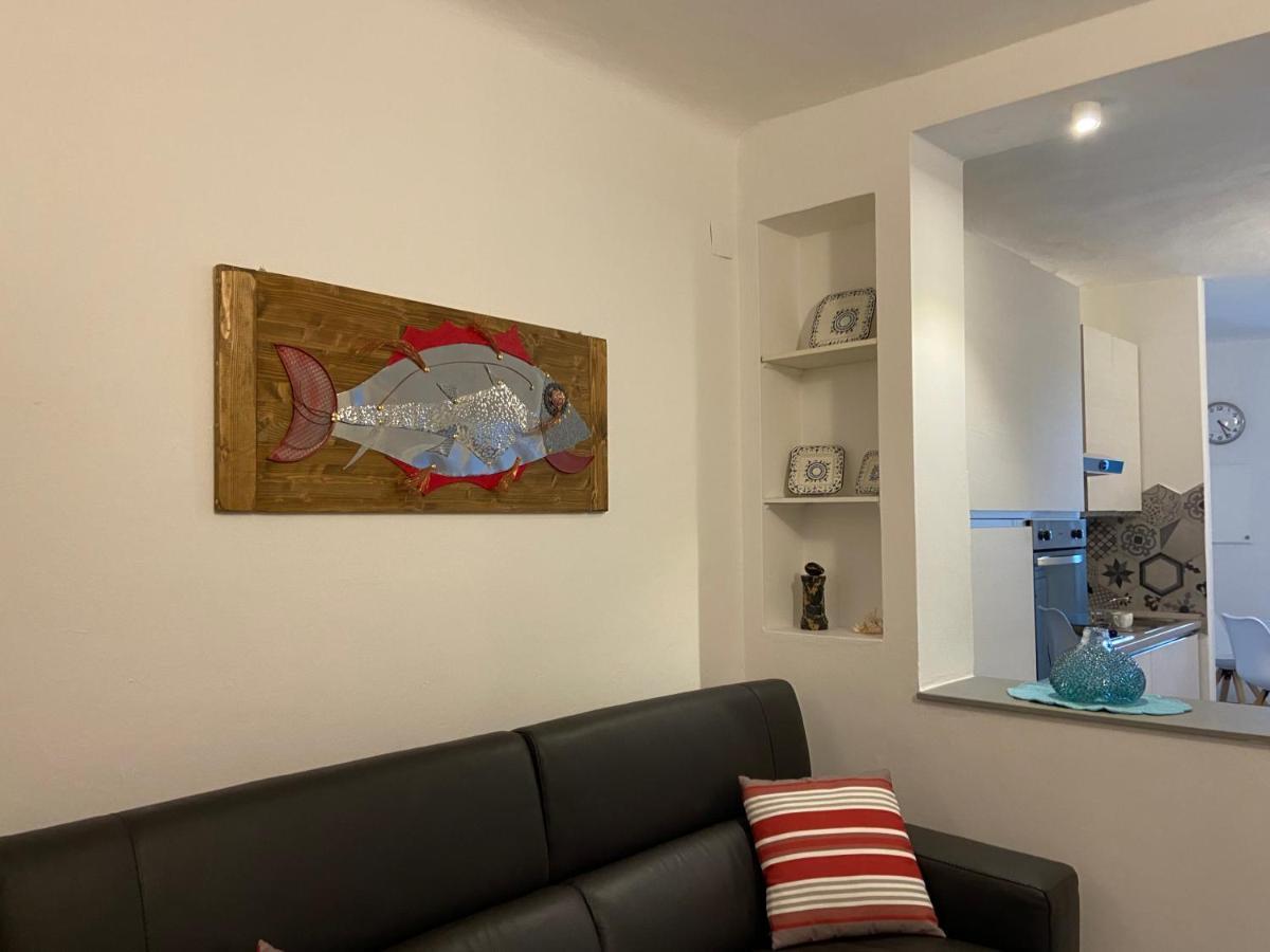 Sea View Apartment In Front Of The Sea Porto Venere Exterior photo